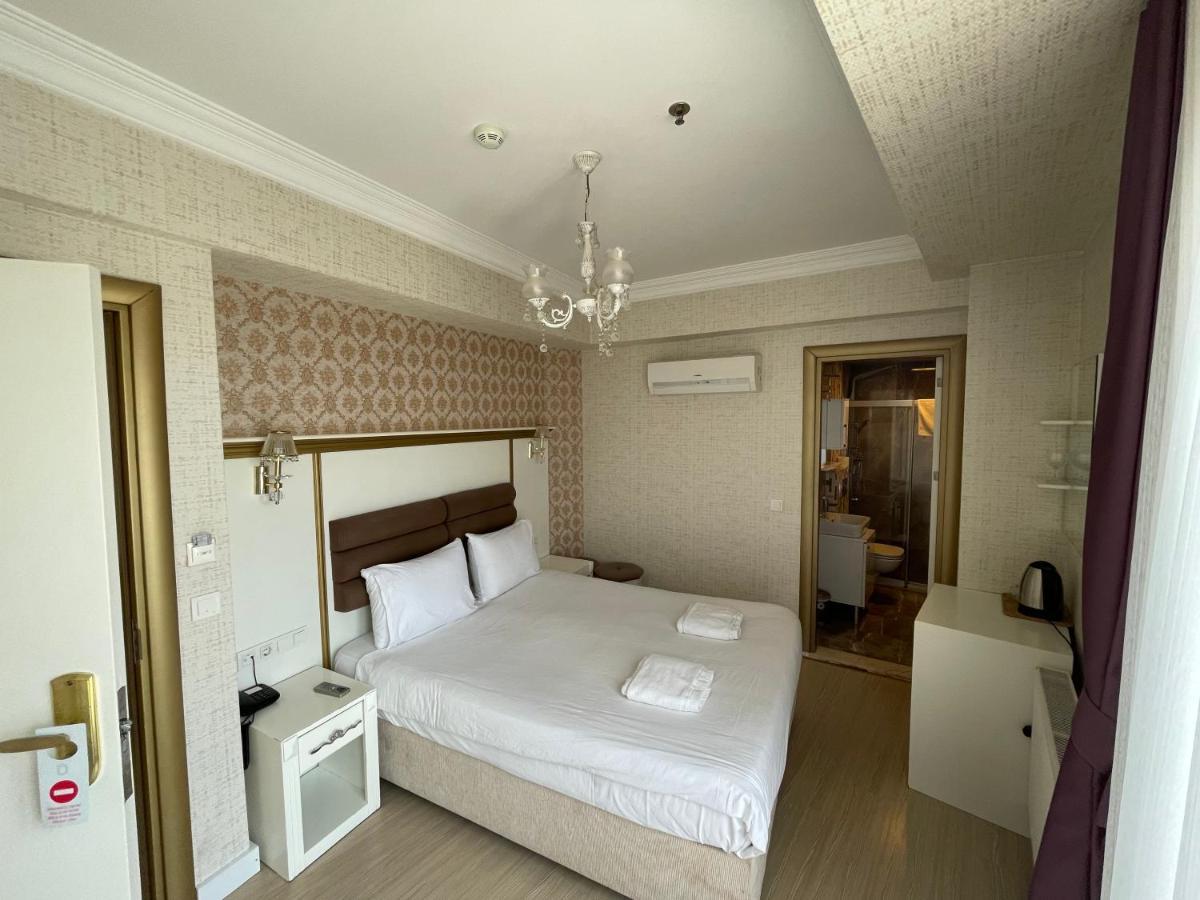 The Local Exclusive Bed & Breakfast Istanbul Bagian luar foto